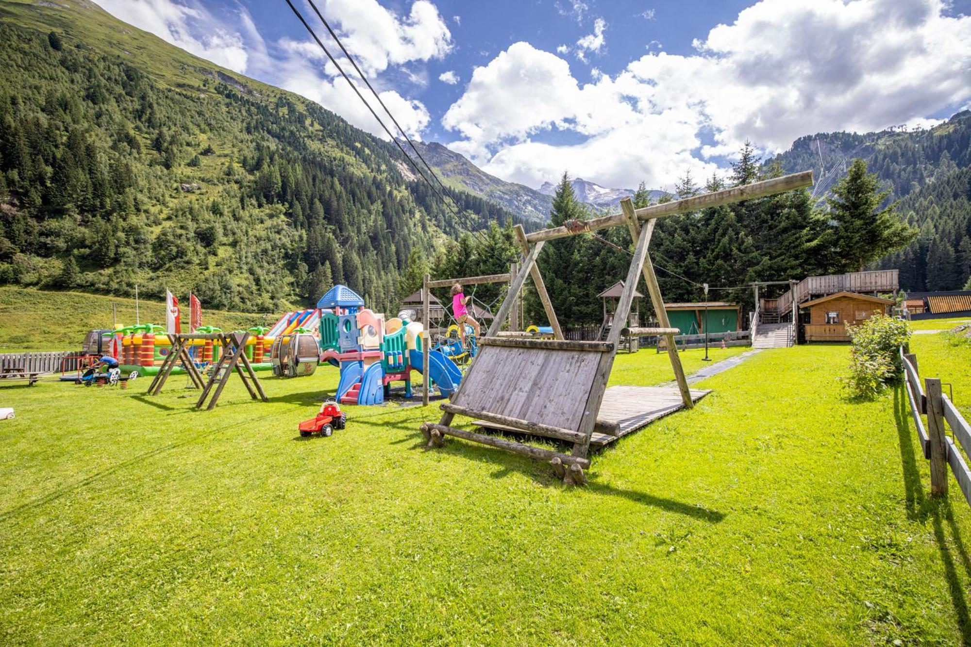 Kinder- & Gletscherhotel Hintertuxerhof Eksteriør bilde