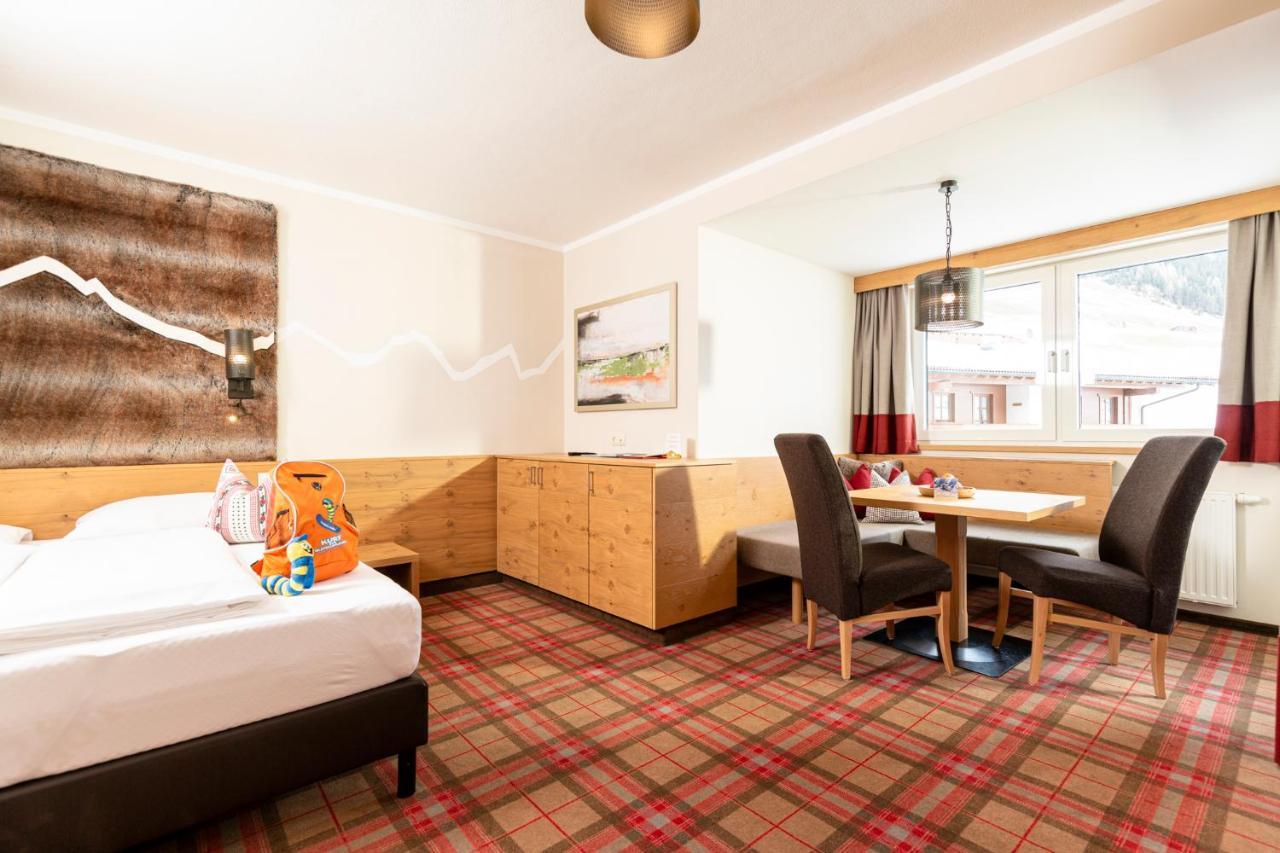 Kinder- & Gletscherhotel Hintertuxerhof Eksteriør bilde